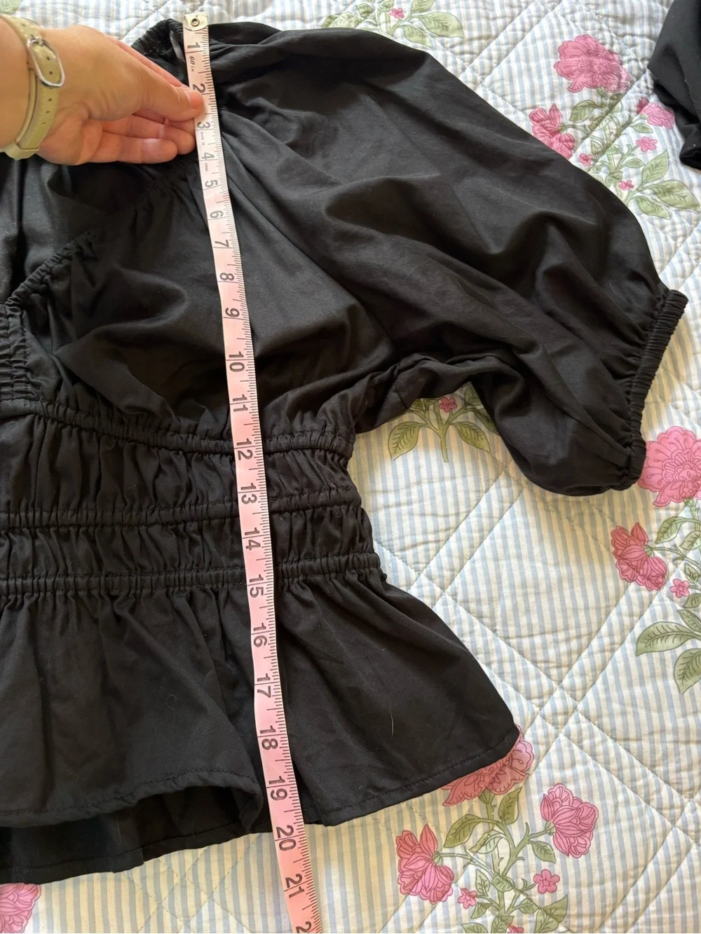 Old Navy Black Smocked Peplum Blouse Size M/Puff Sleeve Cotton Top
